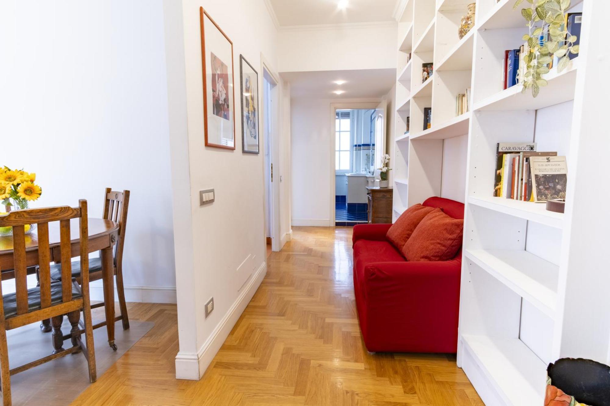 Elegantis Solinda * Rome