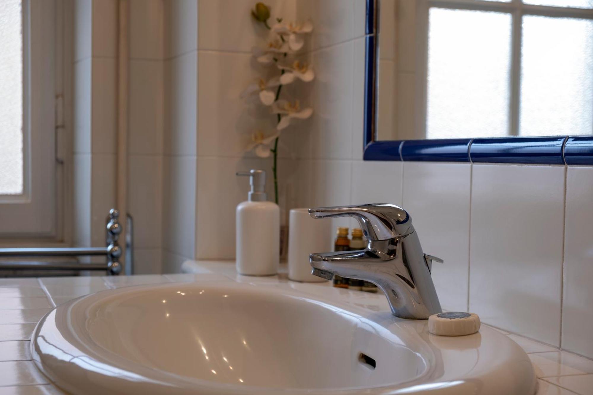 Elegantis Solinda - Easily Get To The Historic Center, Metro, Tram And Bus Are Nearby